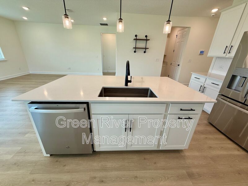 Spacious 4-Bedroom Home in Sugar Leaf Farms property image