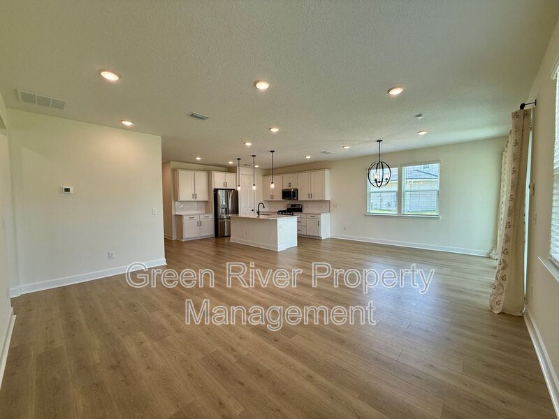 Spacious 4-Bedroom Home in Sugar Leaf Farms property image