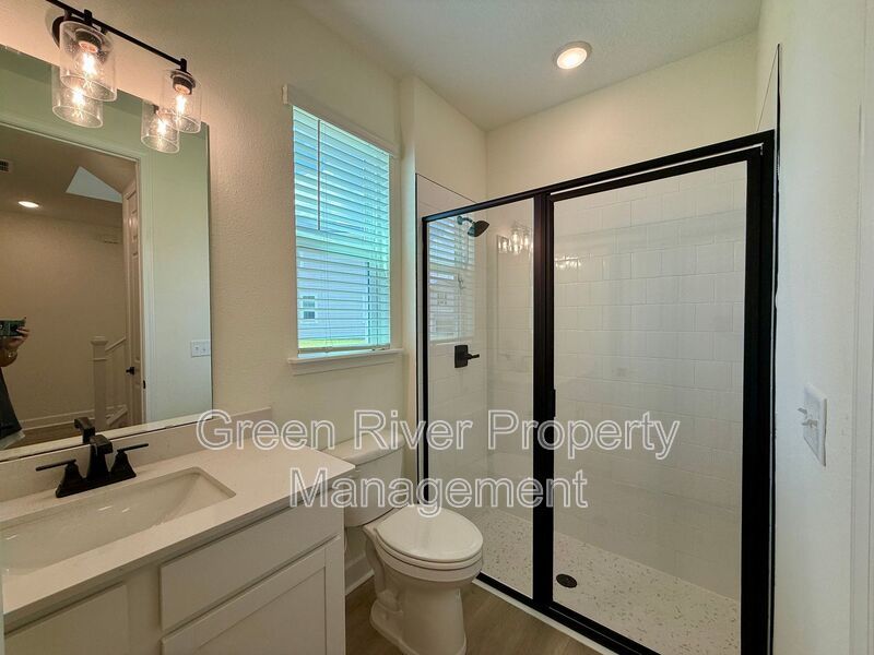 Spacious 4-Bedroom Home in Sugar Leaf Farms property image