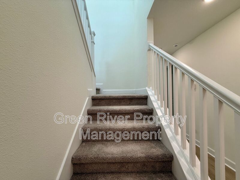 Spacious 4-Bedroom Home in Sugar Leaf Farms property image