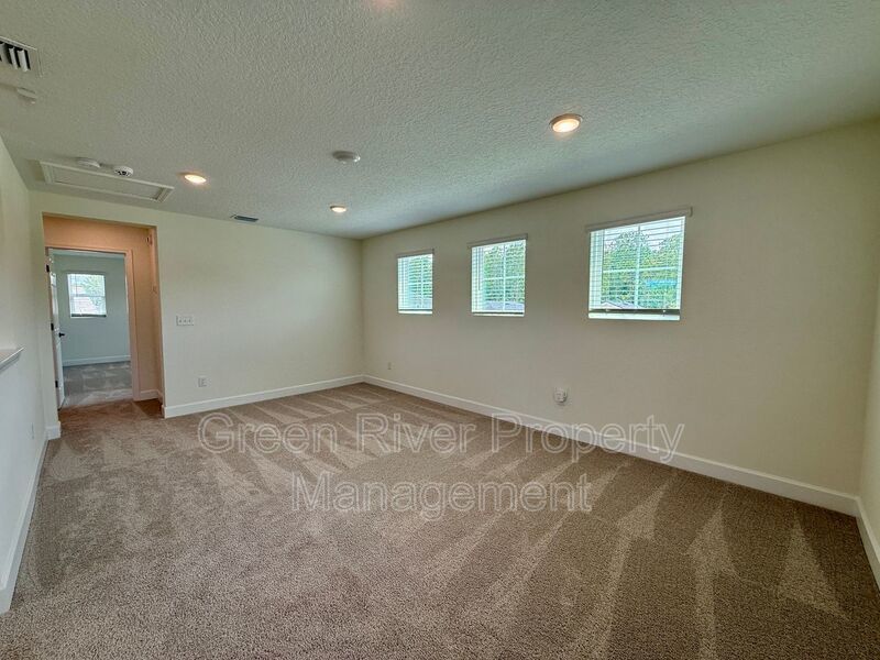 Spacious 4-Bedroom Home in Sugar Leaf Farms property image