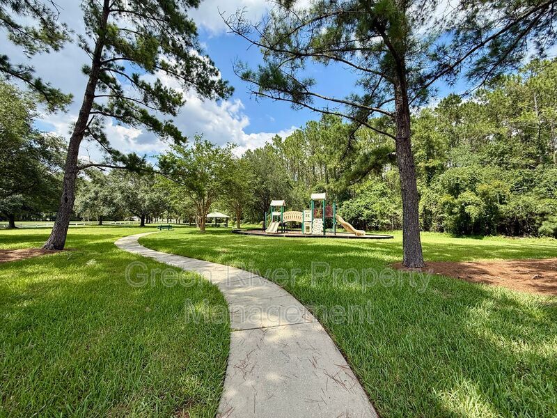 Spacious 4-Bedroom Home in Sugar Leaf Farms property image