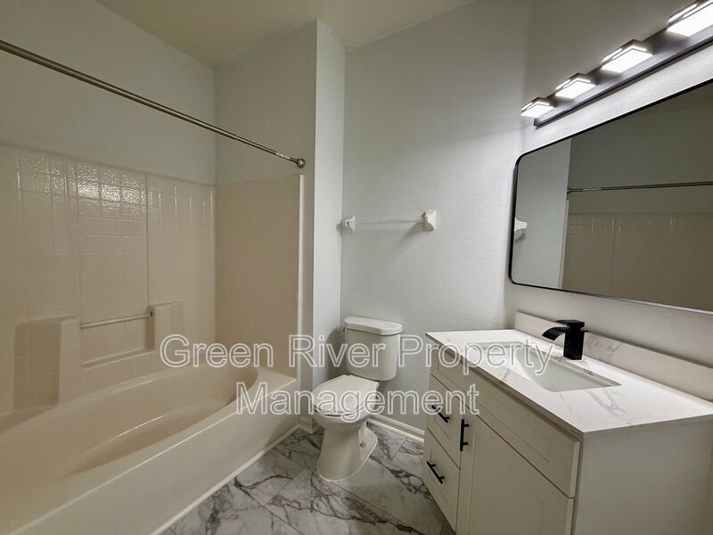Spacious Condo Living in the Heart of Southside! property image