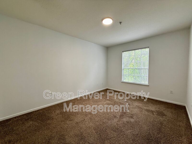 Spacious Condo Living in the Heart of Southside! property image