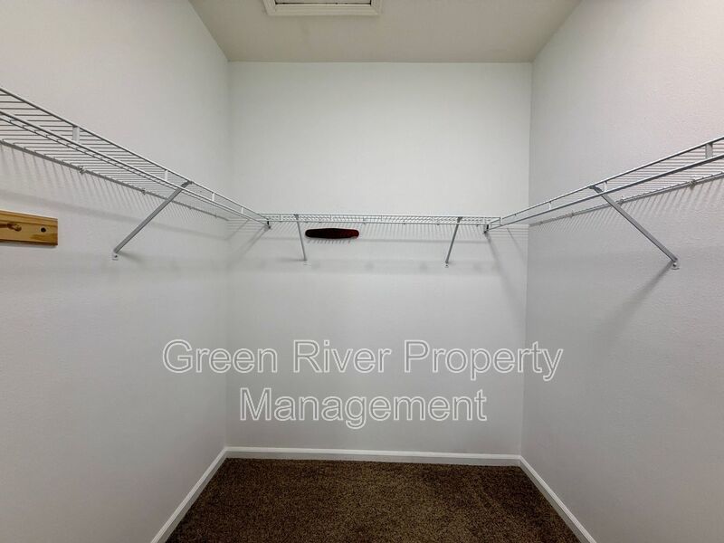 Spacious Condo Living in the Heart of Southside! property image