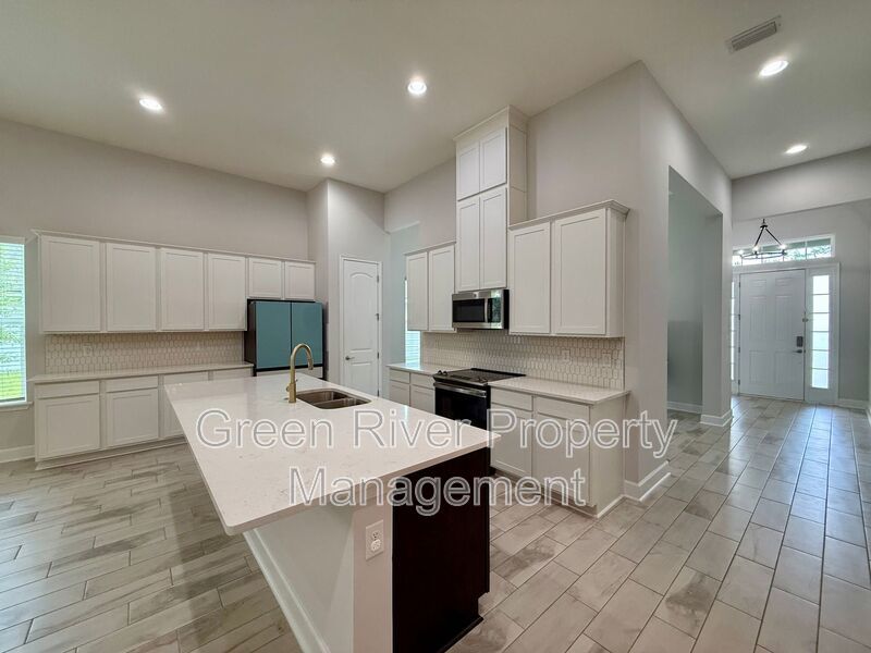 Welcome Home to Sandy Creek – Spacious Living with Modern Comfort! property image