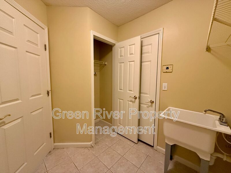 Immaculate 3 bedroom, 2 bath Waterfront Living with Preserve Views! property image