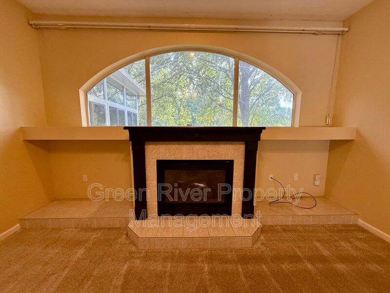 Immaculate 3 bedroom, 2 bath Waterfront Living with Preserve Views! property image