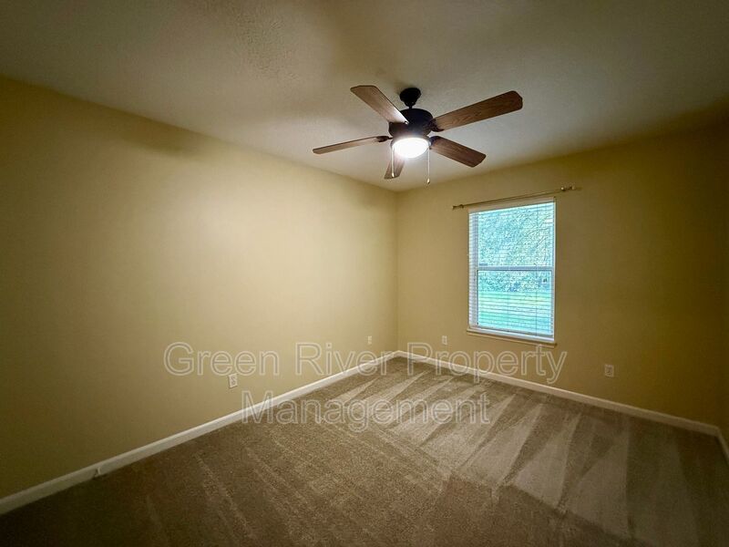 Immaculate 3 bedroom, 2 bath Waterfront Living with Preserve Views! property image