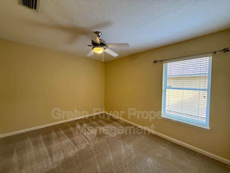 Immaculate 3 bedroom, 2 bath Waterfront Living with Preserve Views! property image
