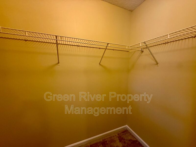 Immaculate 3 bedroom, 2 bath Waterfront Living with Preserve Views! property image