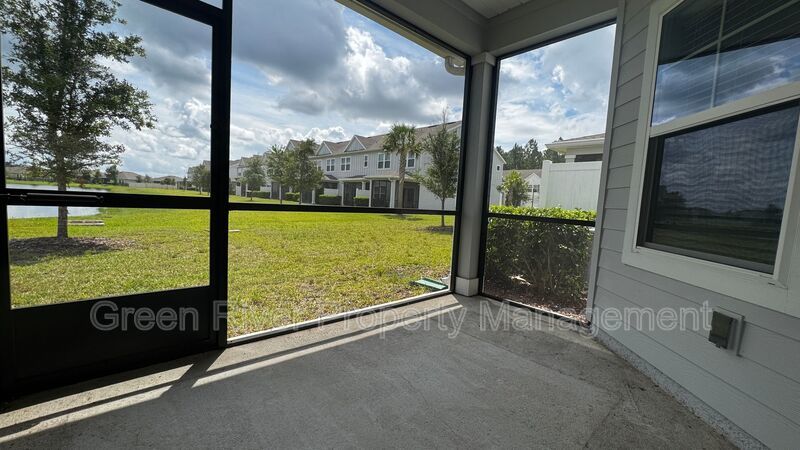 Modern 3BR Townhome in Desirable Longleaf Community!! property image