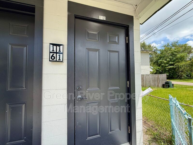 Charming 3-Bedroom Home with Water Included property image