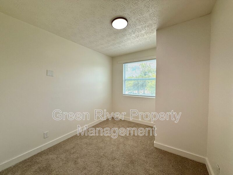Charming 3-Bedroom Home with Water Included property image