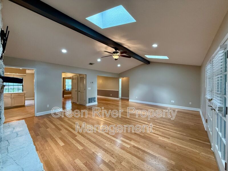 3 Bedroom Home in Julington Forest property image