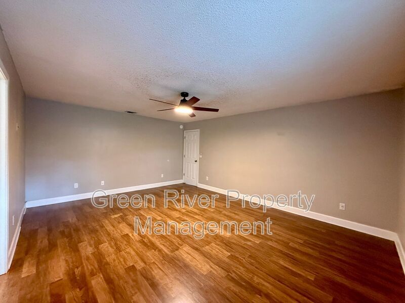 3 Bedroom Home in Julington Forest property image