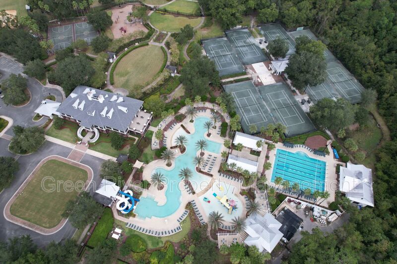 Spacious 3-Bedroom Townhome in Oakleaf Plantation with Screened Porch & Resort-Style Amenities property image
