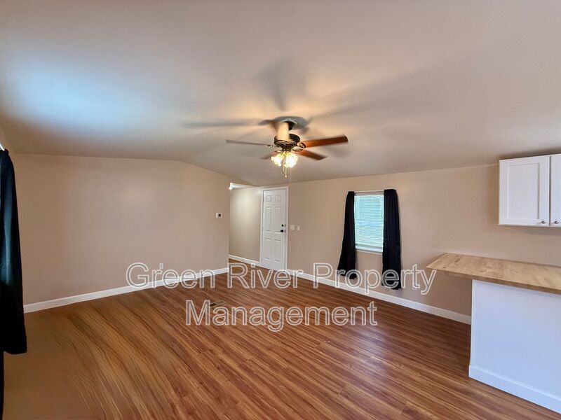 Charming Black Creek Park Home on 2 Acres property image