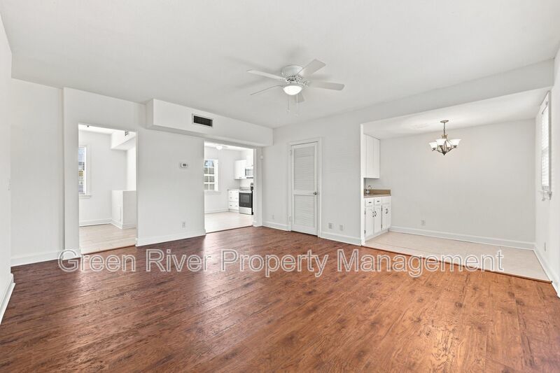 Available now!  Relaxed Riverfront Living in Alexandria! property image