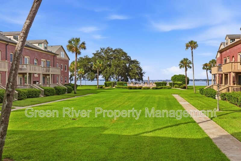 Available now!  Relaxed Riverfront Living in Alexandria! property image